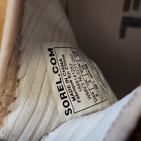 Sorel Kinetic Sneakers Tan sz 8 NEW Women's Shoes - Picture 9 of 9